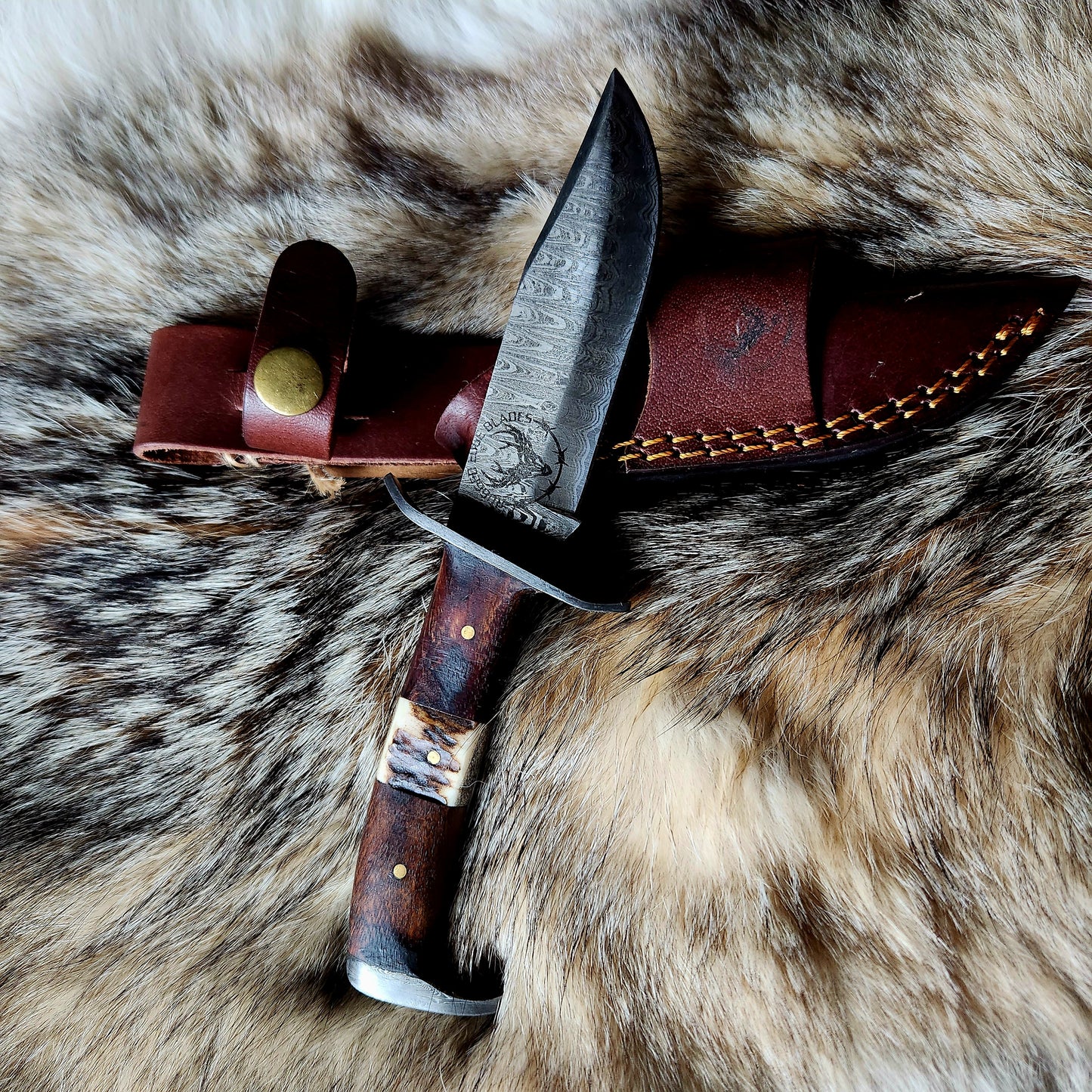 WILDWOOD HERITAGE DAMASCUS OUTDOOR KNIFE