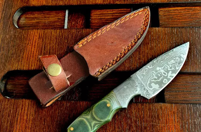 8.5" INCH CUSTOM HANDMADE FORGED DAMASCUS STEEL HUNTING