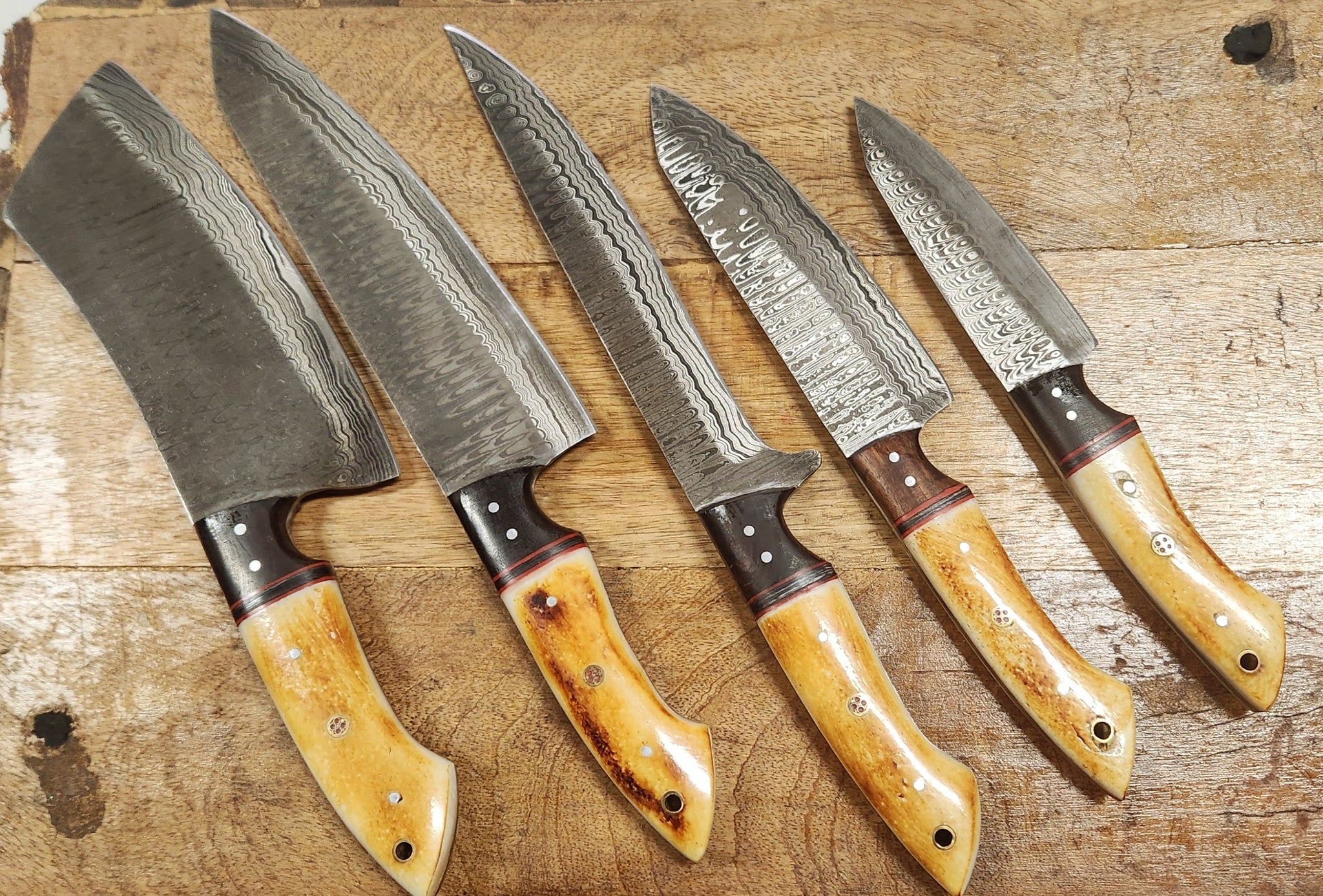 Damascus steel knives with bone handles