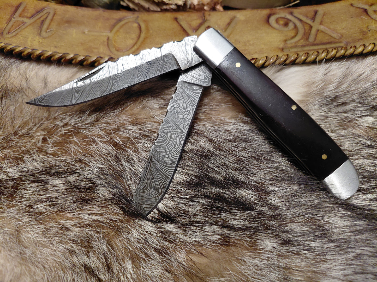 Dual Blade Folding Knife