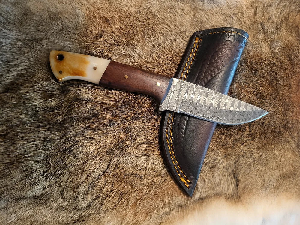 Damascus Everyday Carry Hunting Companion