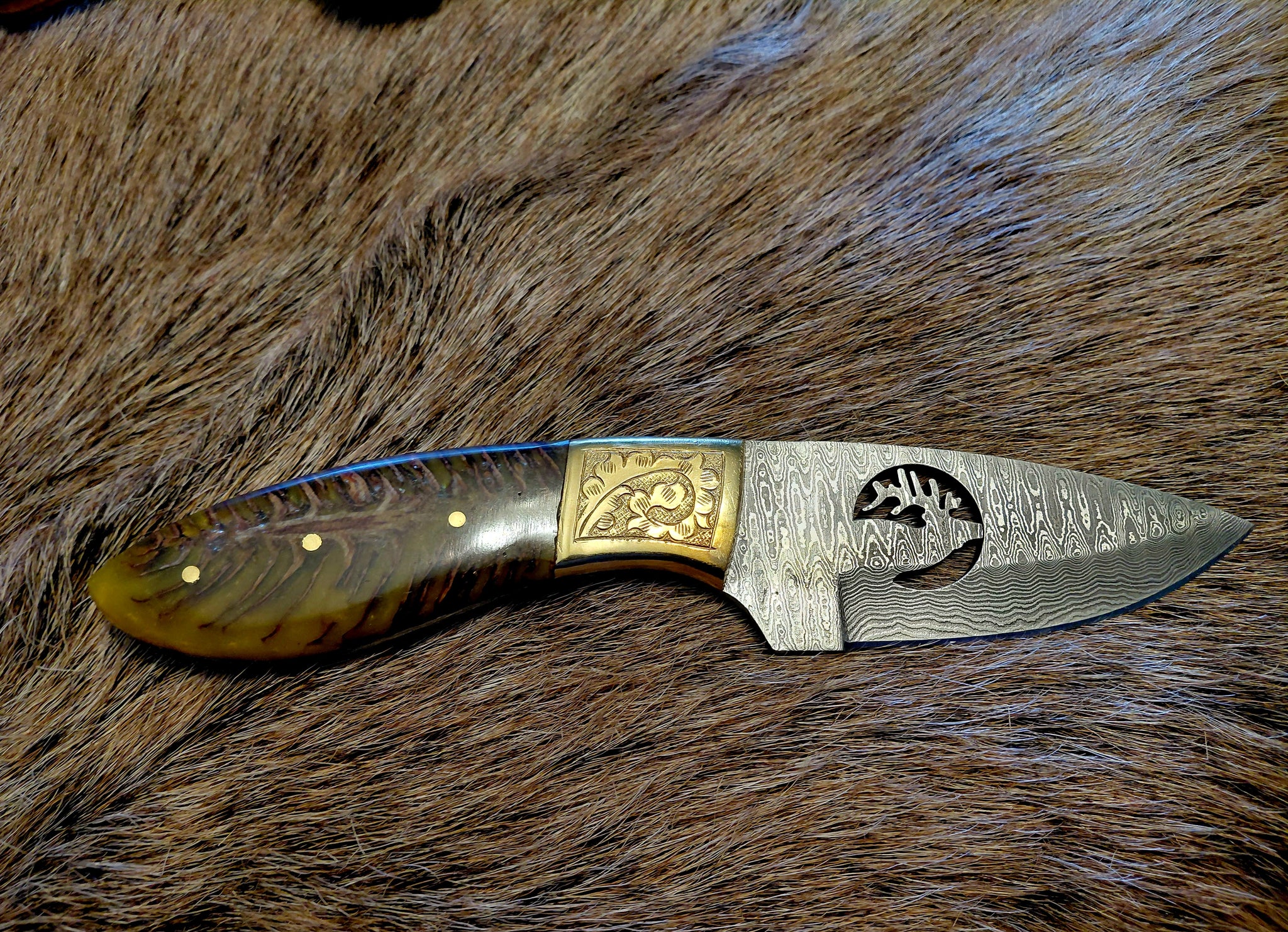 Pinecone Wire-cut Deer